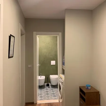 Appartamento Casa Mia - Modern Near The Center