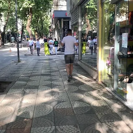 Casa Mia - Modern Near The Center * ティラナ